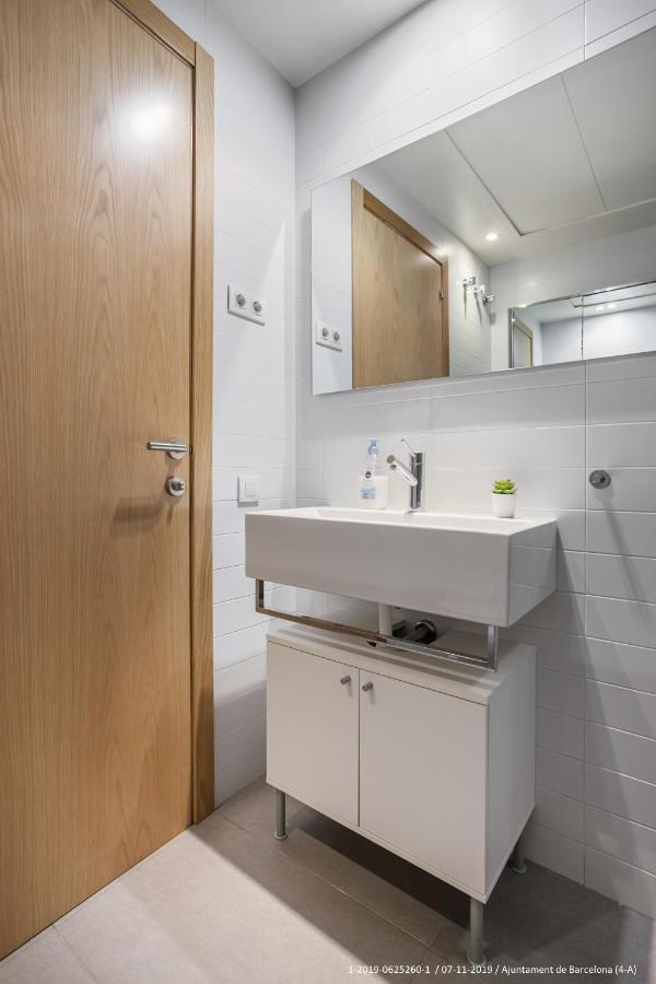 Flateli Navas D01 Apartment Barcelona Exterior photo